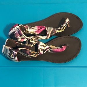 CHARLOTTE RUSSE SANDALS FLORAL SIZE 9 COCKTAIL